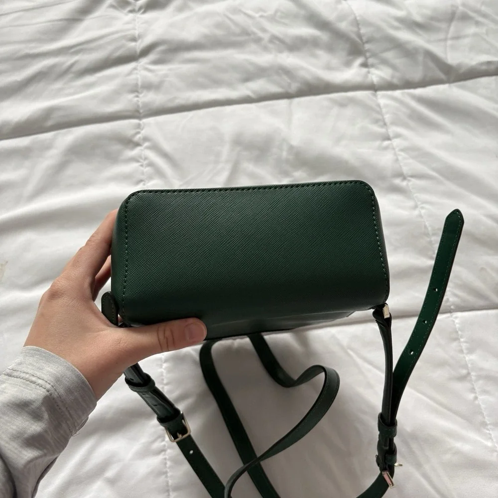 Kate Spade New York Womens Schuyler Saffiano Leather Mini Backpack Green‎ Luxury
